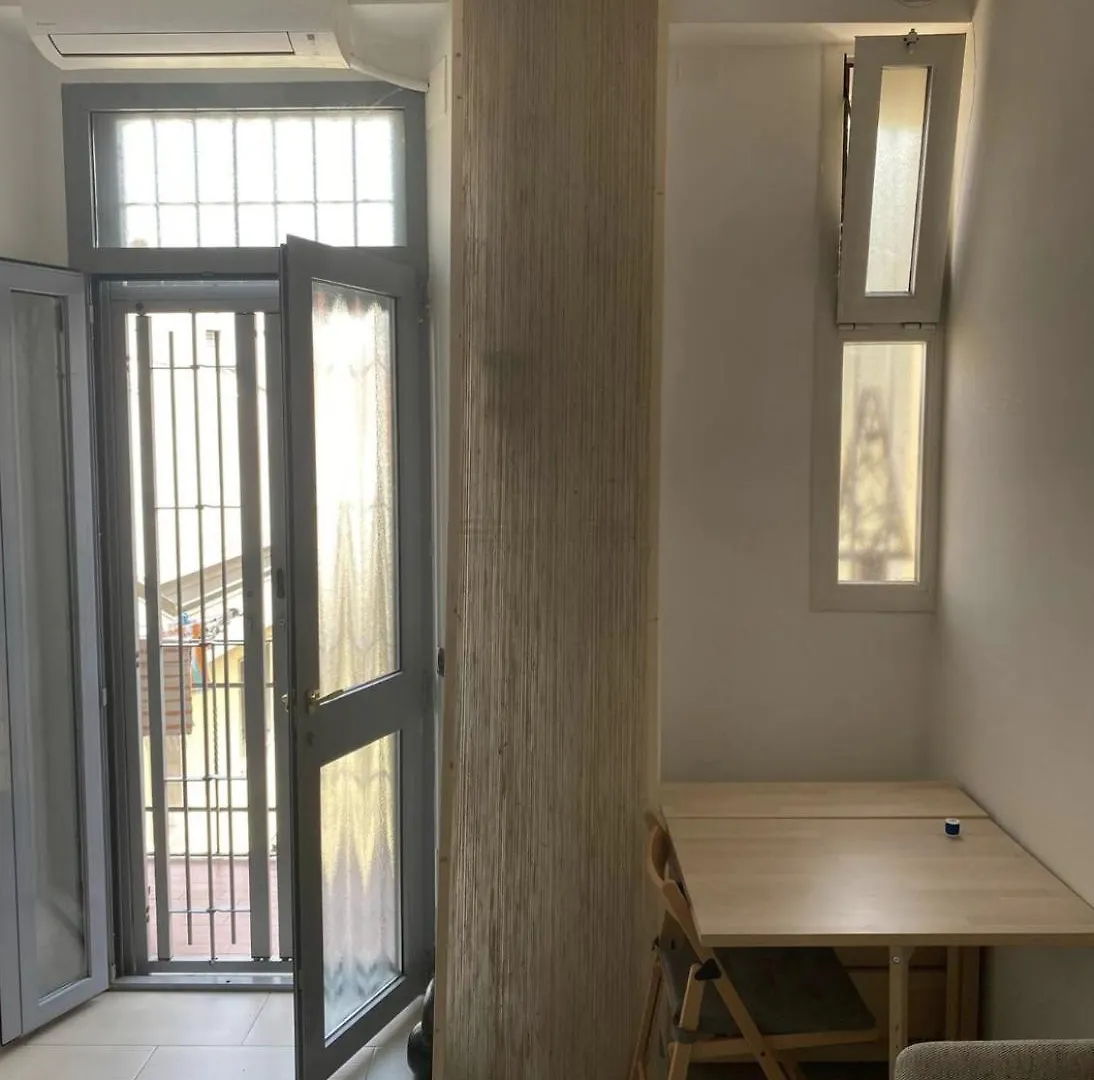Lejlighed Entire House - Cute And Modern Flat, Very Well Connected To The City Center Milano Italien